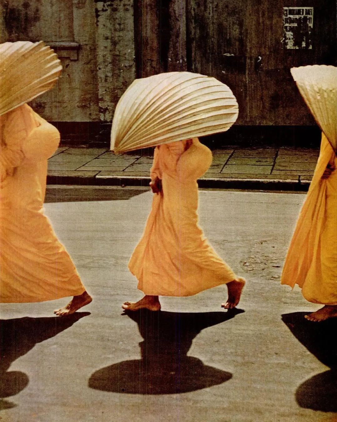 sculpture of multiple tv monitors