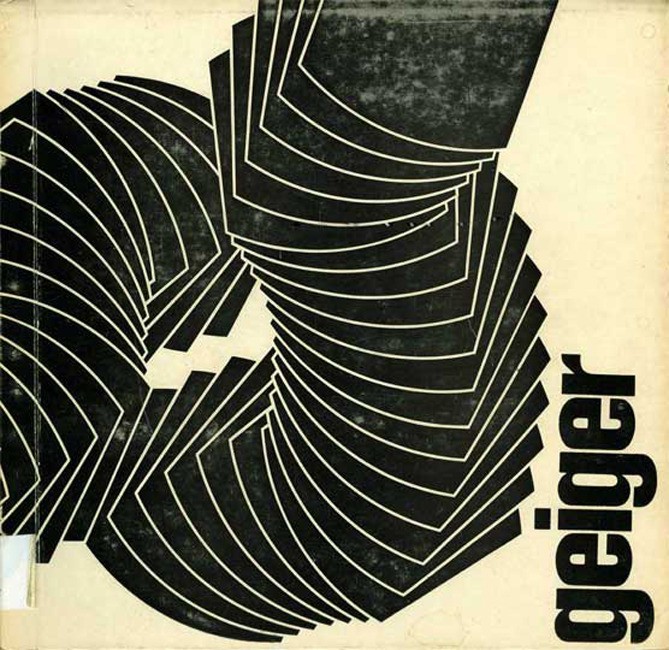 sculpture of plants and flowers